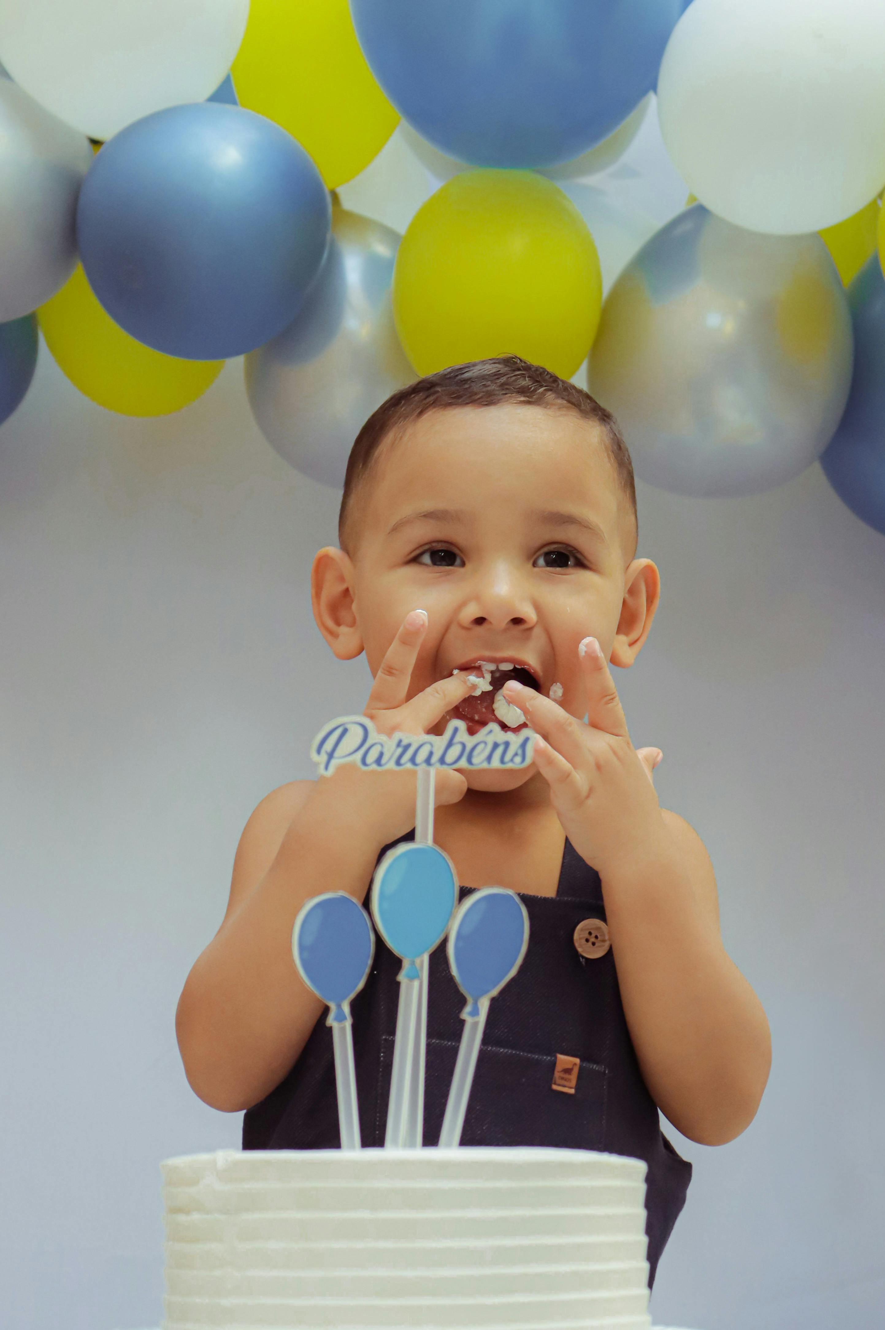 Creative birthday shoot pose for kids